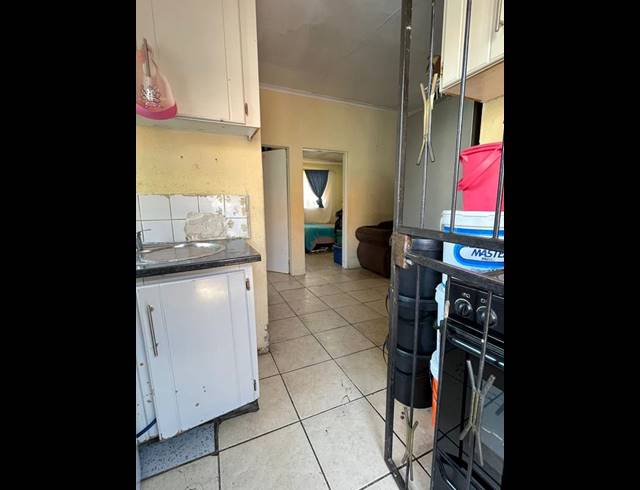 2 BEDROOM HOUSE FOR SALE IN COSMO CITY